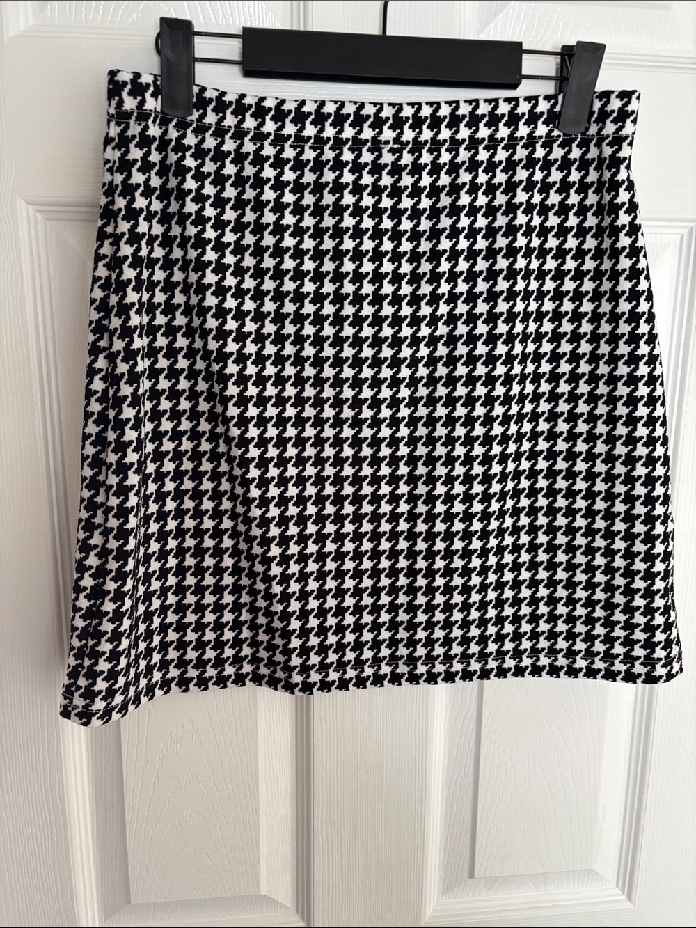 Black & White Houndstooth Mini Skirt - Classic A-Line